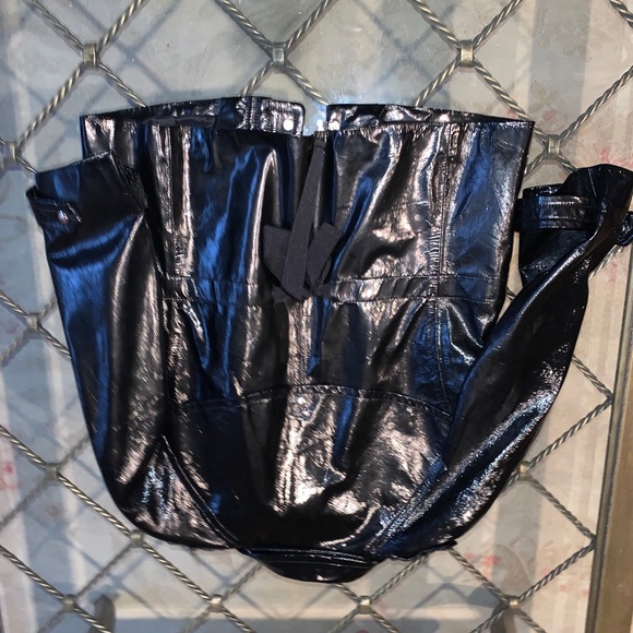 Robin Howe leather trendy jacket - Picture 9 of 10